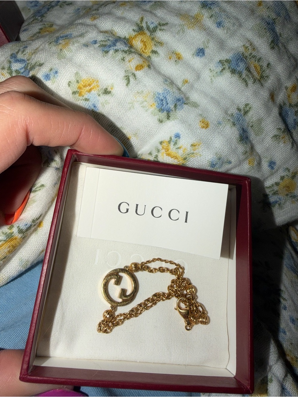 Gucci Gold Interlocking G Logo Pendant bracelet - Picture 2 of 4